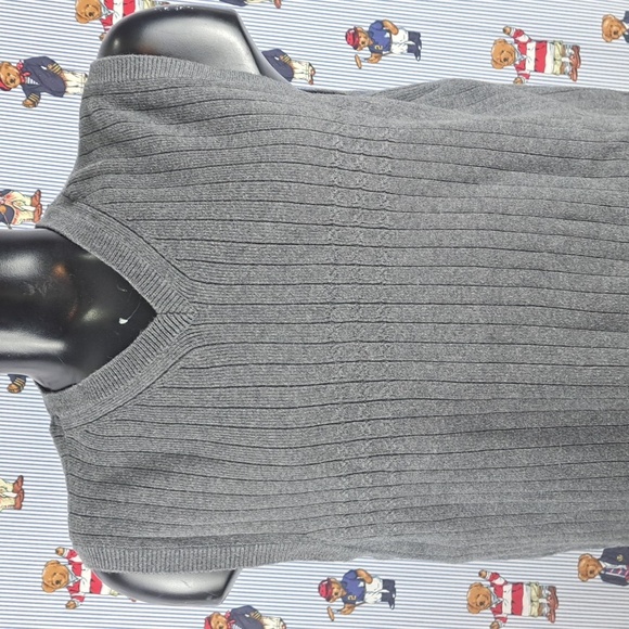 Tommy Hilfiger ribbed LG casual dark gray preppy cotton v-neck sweater vest - Picture 1 of 7